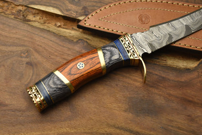 Tactical Damascus Steel Bowie Knife with Hardwood Handle and Brass Guard