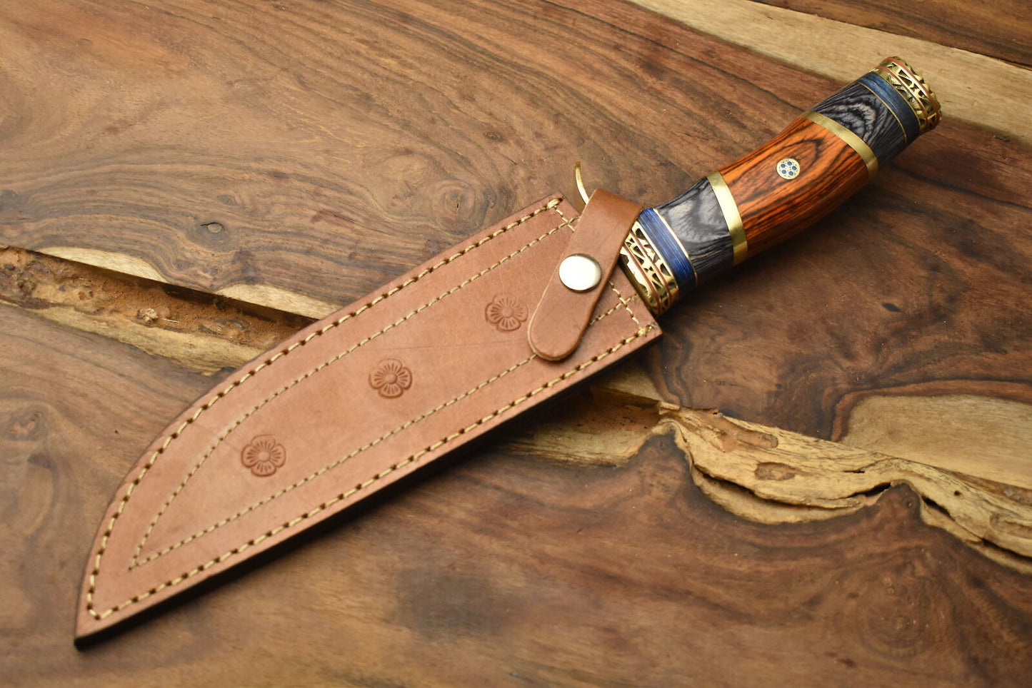 Tactical Damascus Steel Bowie Knife with Hardwood Handle and Brass Guard