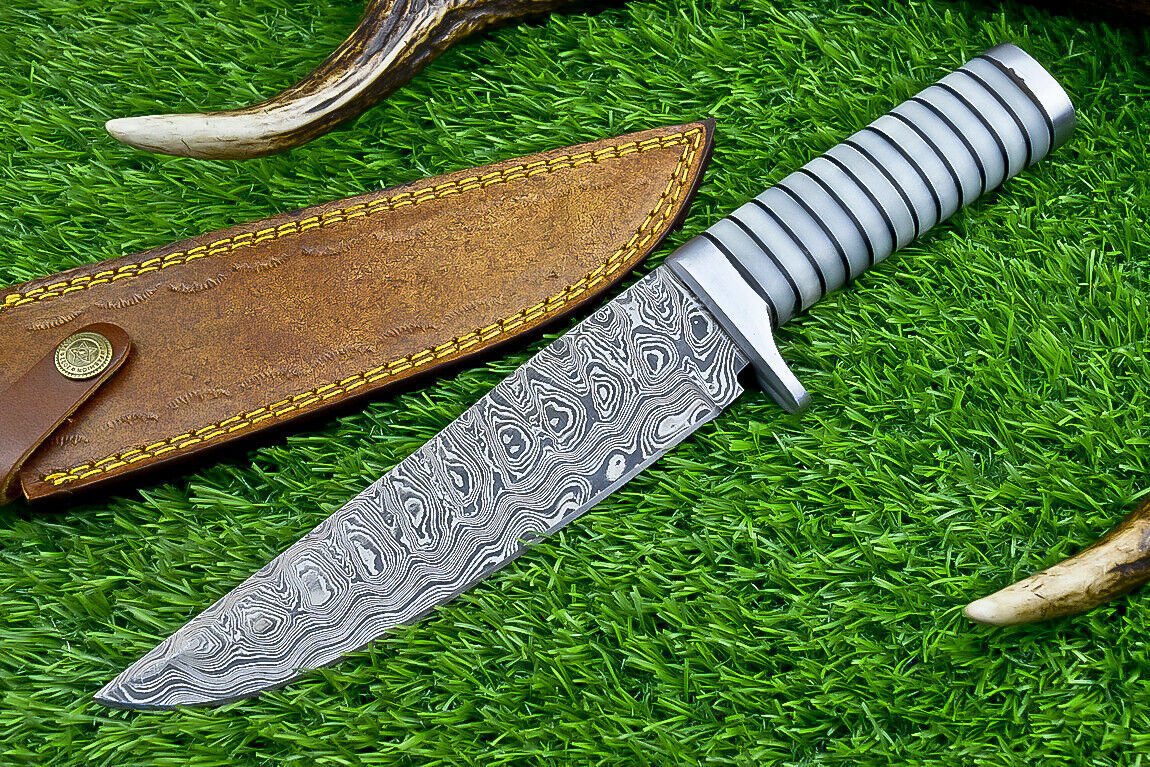 Heritage Forge Damascus Steel Bowie Knife with Resin Handle for Hunting and Camping