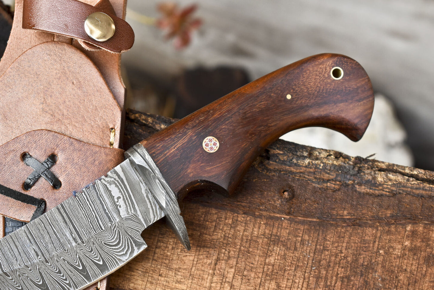 10" Forged Twist Damascus Skinner Knife Walnut Wood Handle Damascus Guard