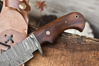 10" Forged Twist Damascus Skinner Knife Walnut Wood Handle Damascus Guard