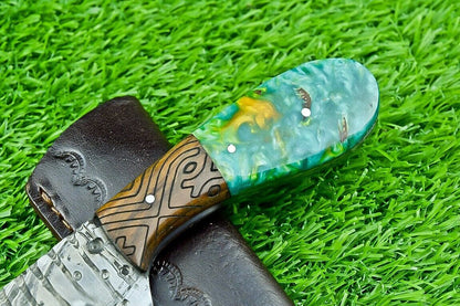 8" Custom Handmade Damascus Steel Bowie Hunting Knife – Resin & Wood Handle