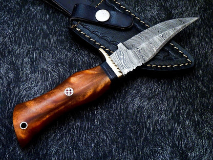10" Handmade Damascus Steel Bowie Knife – Resin Handle with Brass Bolster & Leather Sheath