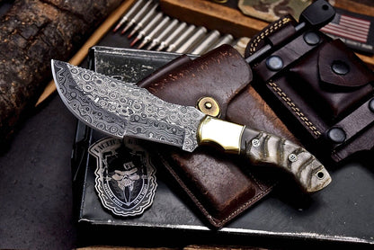 Handmade Damascus Tracker Knife – Sheep Horn Handle Hunting Chopper with Fire Starter, Whetstone & Leather Sheath