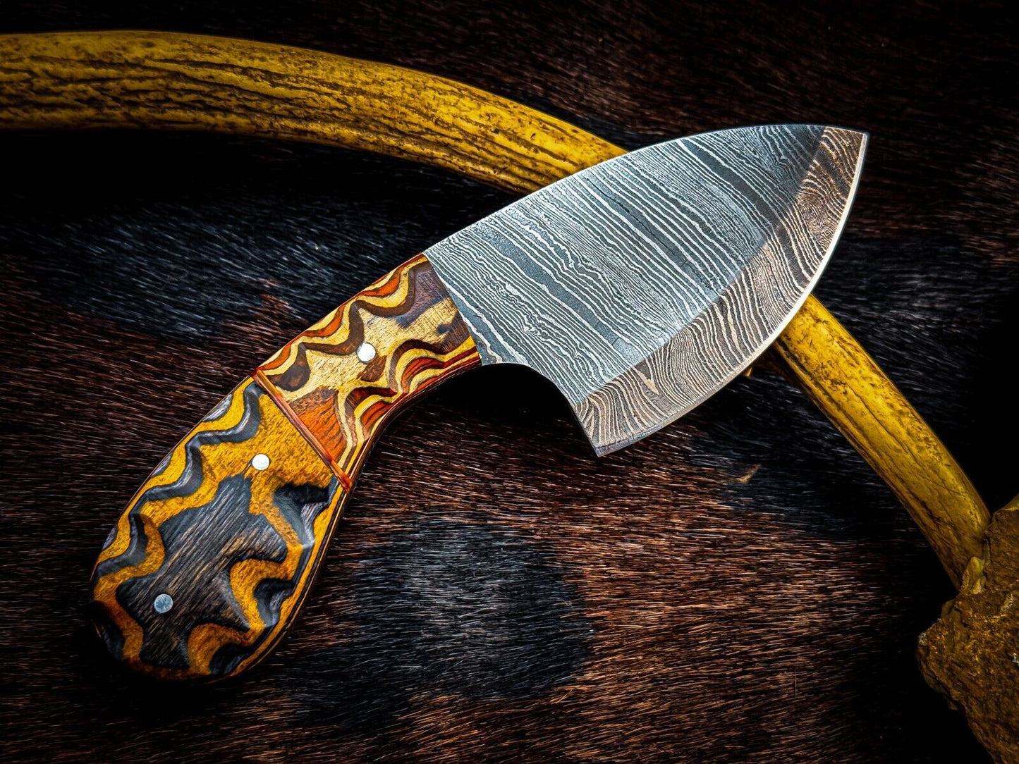 Custom Damascus Steel Skinner Hunting Knife with Wood Handle – 9 Inch Fixed Blade