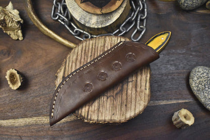 Forged Twist Damascus Skinner Knife with Hardwood Handle and Wooden Bolster – Custom Handmade Hunting Blade