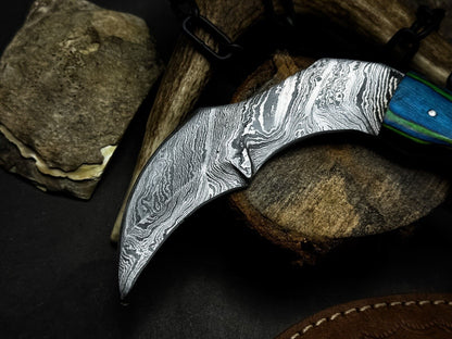 9” Handmade Damascus Karambit Knife Custom Damascus Steel Karambit with Wood Handle