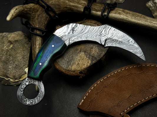 9” Handmade Damascus Karambit Knife Custom Damascus Steel Karambit with Wood Handle