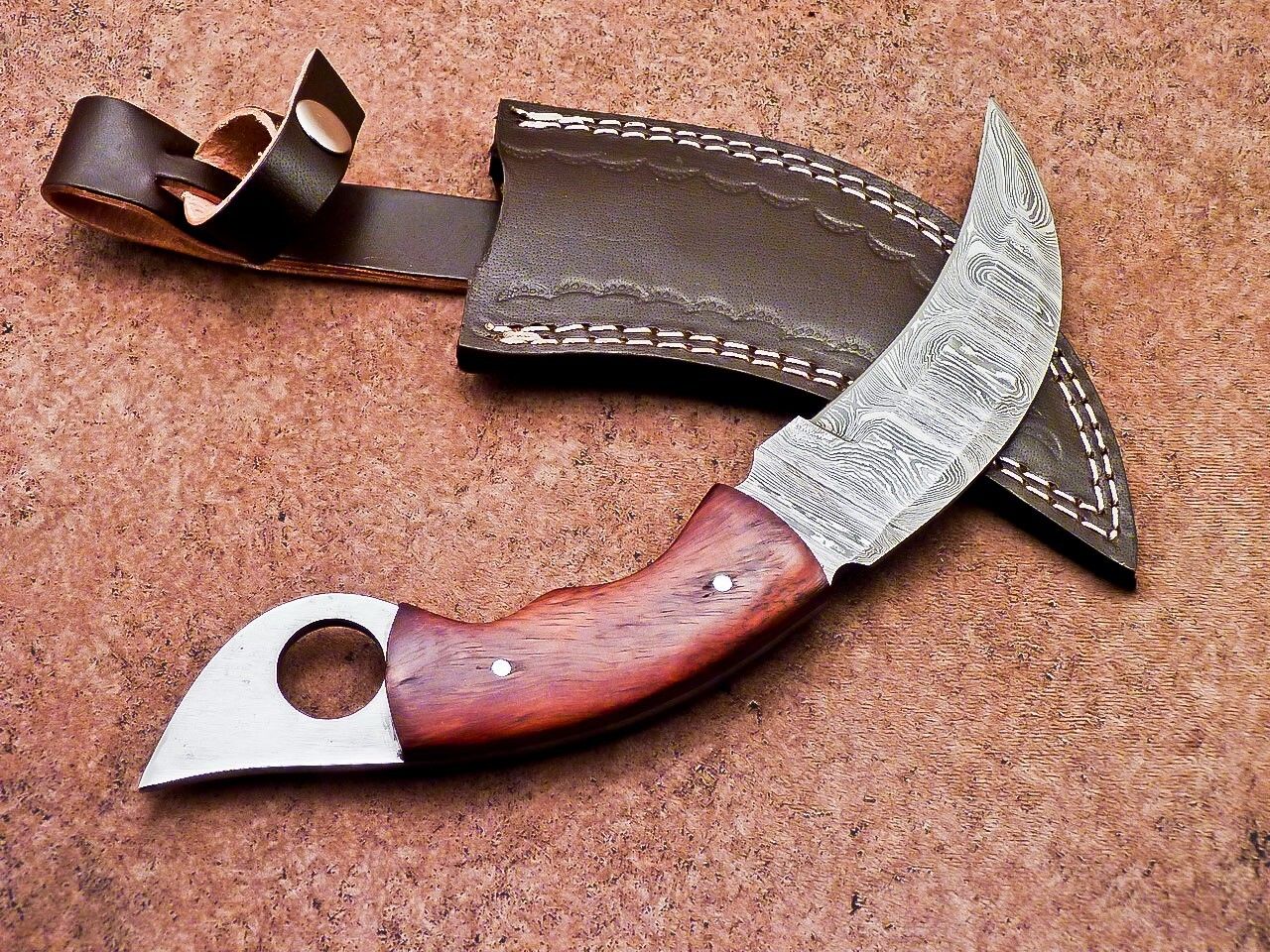 Handmade Damascus Karambit Knife Full Tang Damascus Steel Karambit with Wood Handle