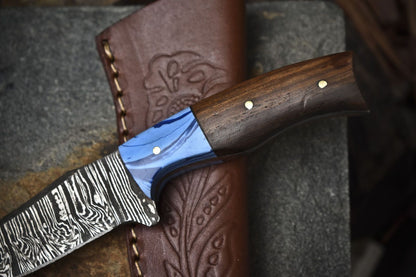 Twist Damascus Skinner Hunting Knife with Walnut Wood Handle and Micarta Bolster – Custom Handmade Fixed Blade Knife