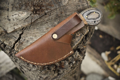 Handmade Twist Damascus Skinner Knife with Gut Hook and Hard Wood Handle – Tactical Fixed Blade Hunting Knife