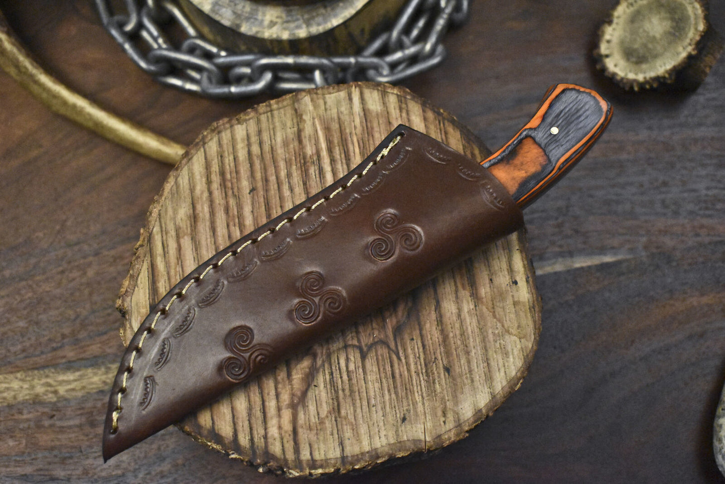 Rain Drop Damascus Skinner Knife with Hard Wood Handle for Hunting and Outdoor Use