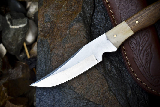 Skinner Knife – 440C Steel, Walnut Wood Handle, Outdoor Razor Sharp