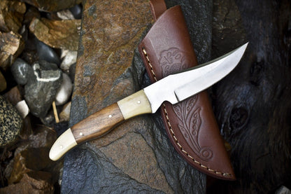 Skinner Knife – 440C Steel, Walnut Wood Handle, Outdoor Razor Sharp