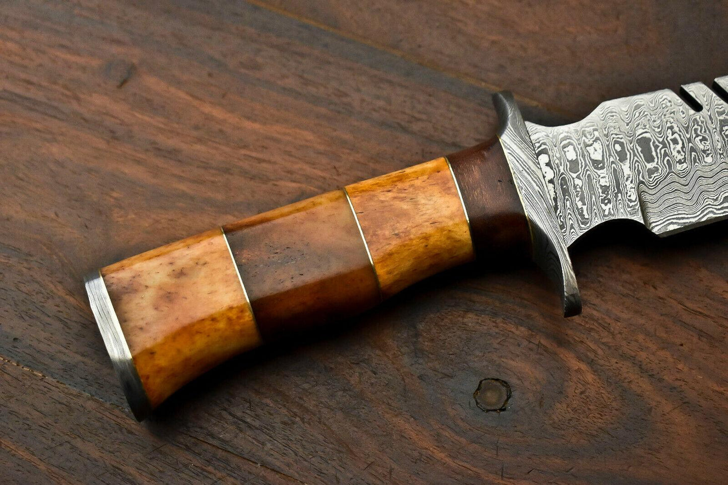 15" Damascus Steel Bowie Knife – Camel Bone Handle