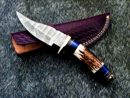 8" Damascus Steel Bowie Knife – Stag Antler & Hardwood Handle with Leather Sheath