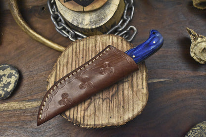 Hand Forged Twist Damascus Skinner Knife with Mixed Material Handle for Survival and Hunting
