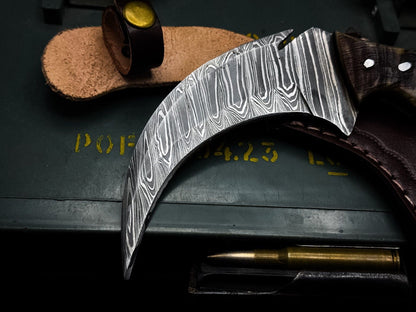 8” Handmade Damascus Karambit Knife Full Tang Damascus Steel with Horn Handle