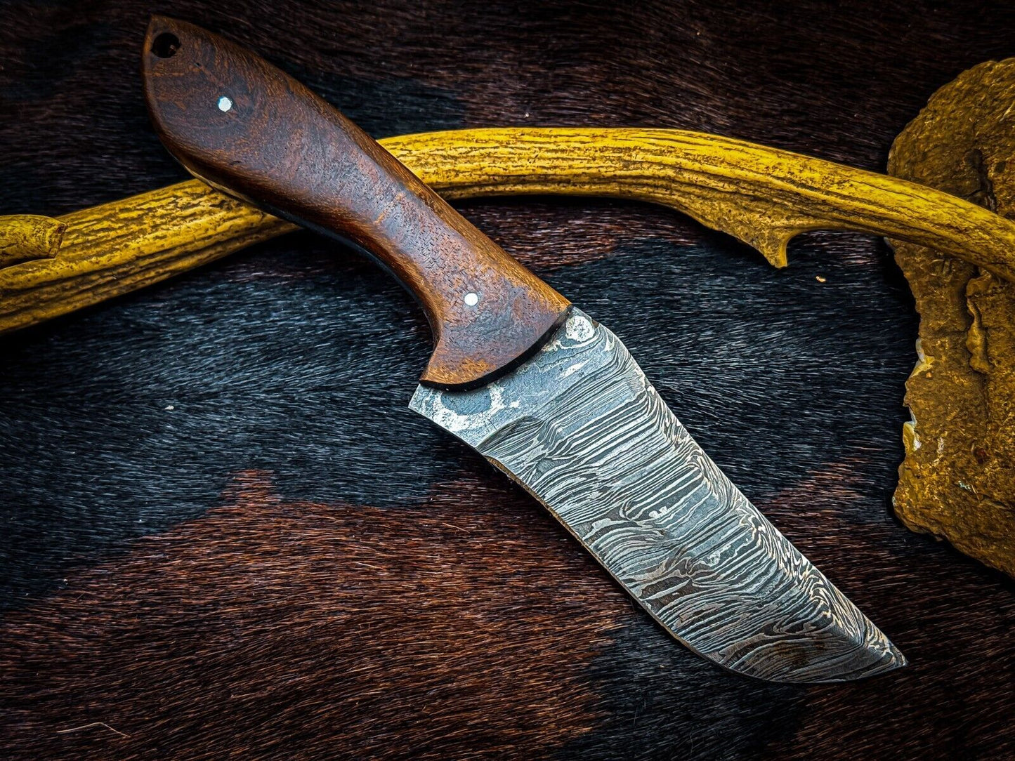 Custom Handmade Damascus Steel Hunting Skinner Knife with Wood Handle and Leather Sheath