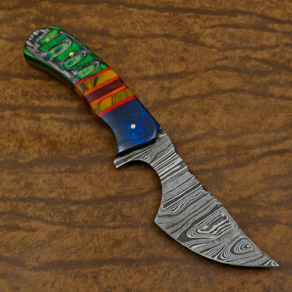 Handmade Damascus Skinner Knife with Resin Wood Handle for EDC and Hunting