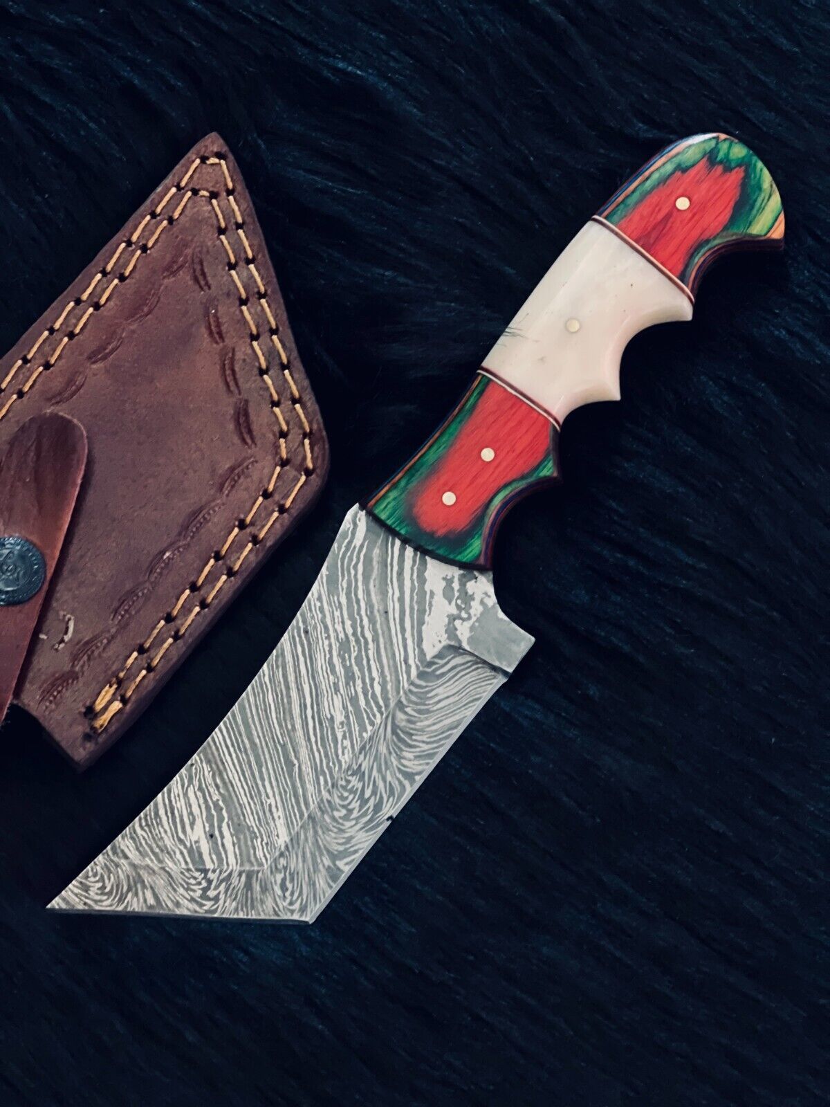 8.5" Twist Damascus Bowie Knife – Camel Bone & Wood Handle