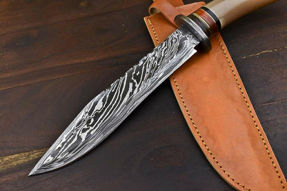 13.5" Tanto Damascus Bowie Knife – Bull Horn Handle & Leather Sheath