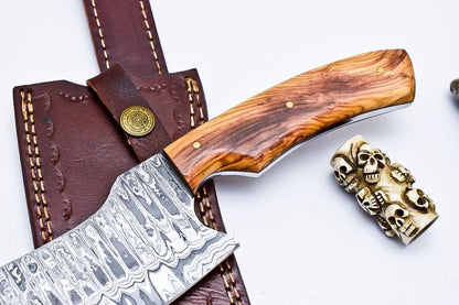 Entire World Handmade Damascus Steel Chef Knife with Olive Wood Handle & Leather Sheath