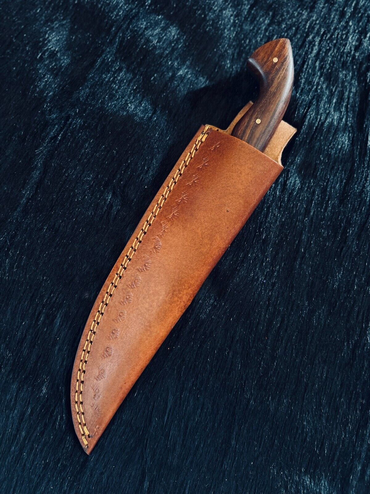 Heritage Forge 10.5 Inch Fire Damascus Steel Skinner Hunting Knife with Camel Bone and Natural Wood Handle