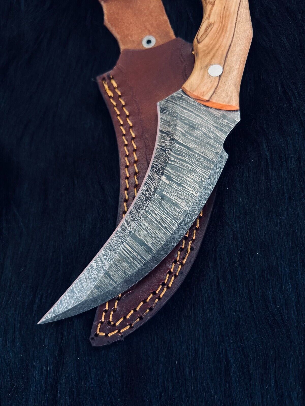 10" Custom Handmade Damascus Karambit Twist Karambit Damascus Steel  With Wood Handle