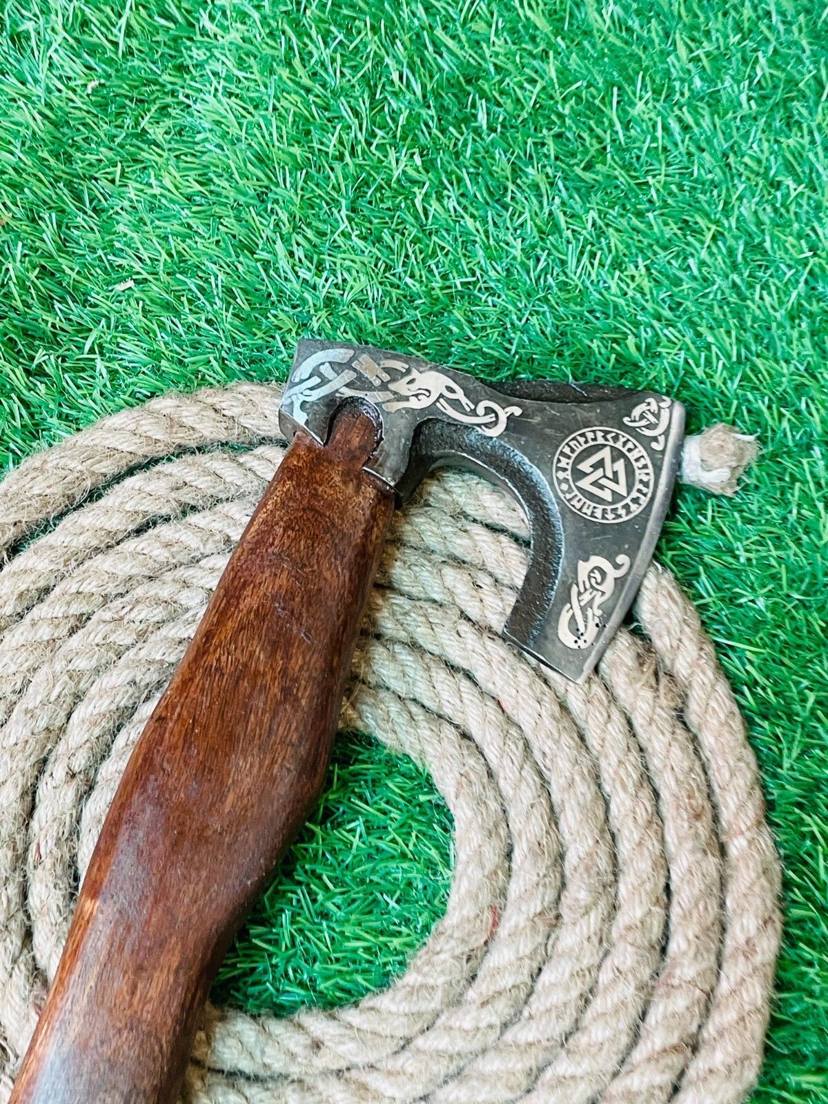 Forged Damascus Steel Viking Bearded Camping Tomahawk Hatchet Axe with Wood Handle and Leather Sheath