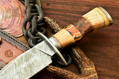 Rare Handmade Damascus Bowie Knife – Olive Wood Handle