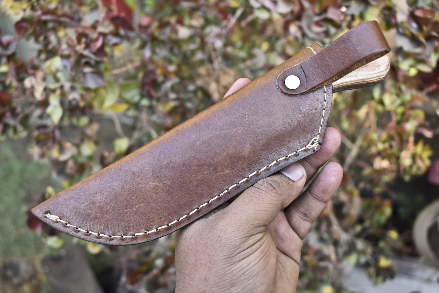 Forged Twist Damascus Skinner Knife with Mixed Material Handle – Hunting, Camping, Survival