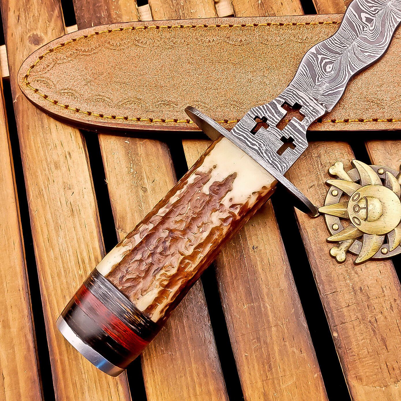 Hand-Forged Damascus Steel Kris Bowie Knife with Stag Horn Handle – 15"