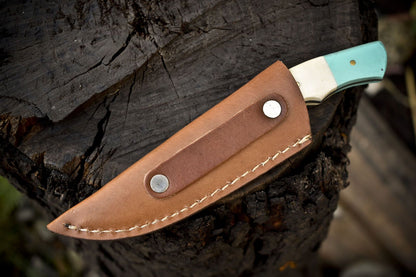 Compact Rain Drop Damascus Skinner Knife with Mixed Material Handle – Custom Handmade Hunting Blade