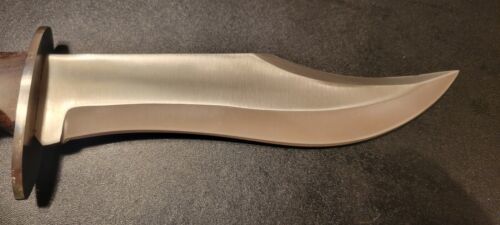 Custom Handmade 13.6-Inch D2 Steel Combat Hunting Bowie Knife with Sheath
