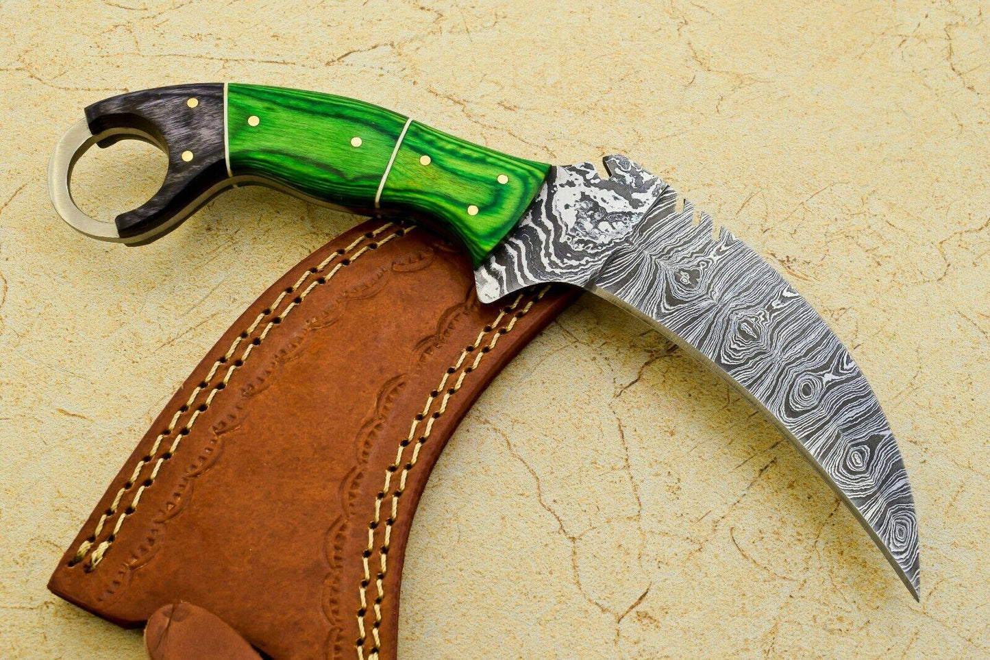 9" Handmade Damascus Karambit Best Karambit Damascus Steel Knife With Wood Handle