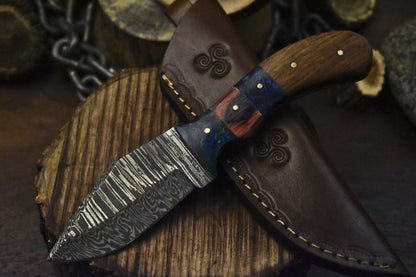 Hot Selling Twist Damascus Skinner Knife Walnut Wood Micarta Bolster EDC