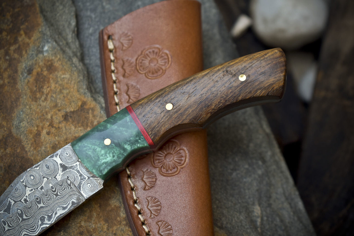 7" Raindrop Damascus Skinner Knife with Walnut Wood Handle & Micarta Bolster – Handmade Hunter