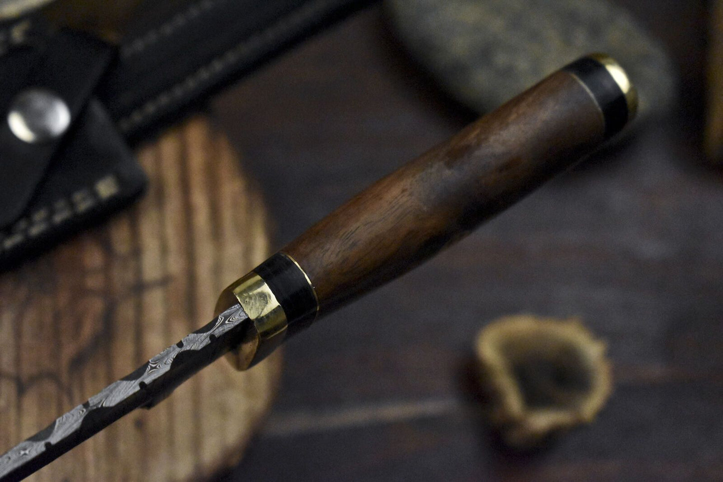 Twist Damascus Skinner Knife with Walnut Wood Handle and Brass Guard – Handmade Hiking Knife