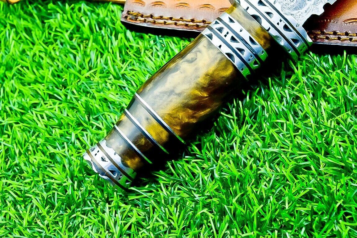 12.5 Inch Hand Forged Damascus Steel Bowie Knife with Resin Handle