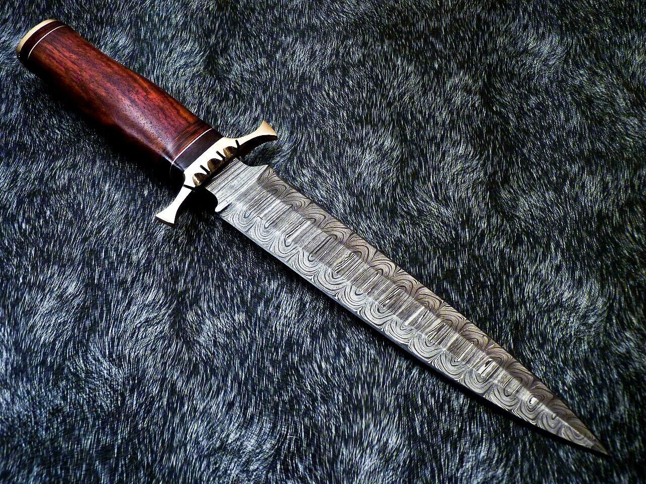 14" Hand-Forged Damascus Dagger Bowie Hunting Knife – Natural Wood Handle & Leather Sheath
