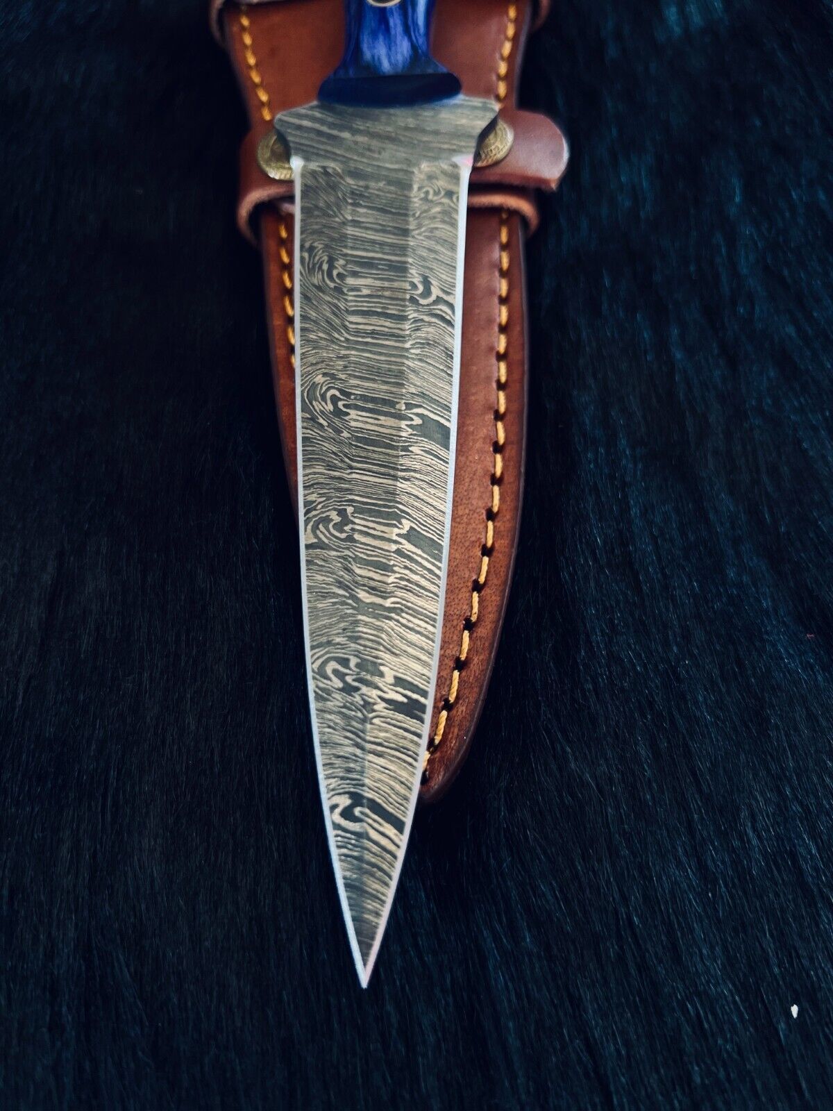 Heritage Forge 10 Inch Fire Damascus Steel Dagger Knife with Camel Bone and Wood Handle