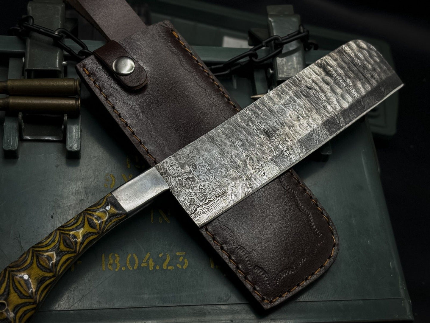 Handmade Damascus Steel Hunting Chef Cleaver Knife – Full Tang Wood Handle with Leather Sheath