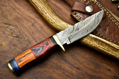 Rare Handmade Damascus Steel Hunting Knife with Hardwood Handle