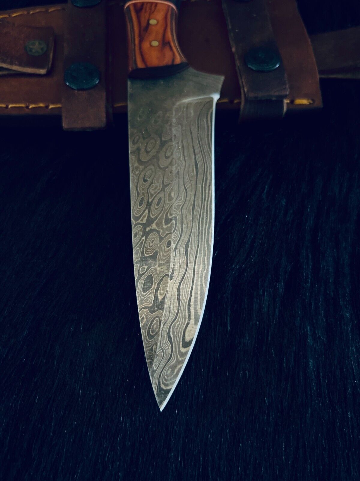 9.5" Rain Drop Damascus Bowie Knife – Camel Bone & Wood Handle
