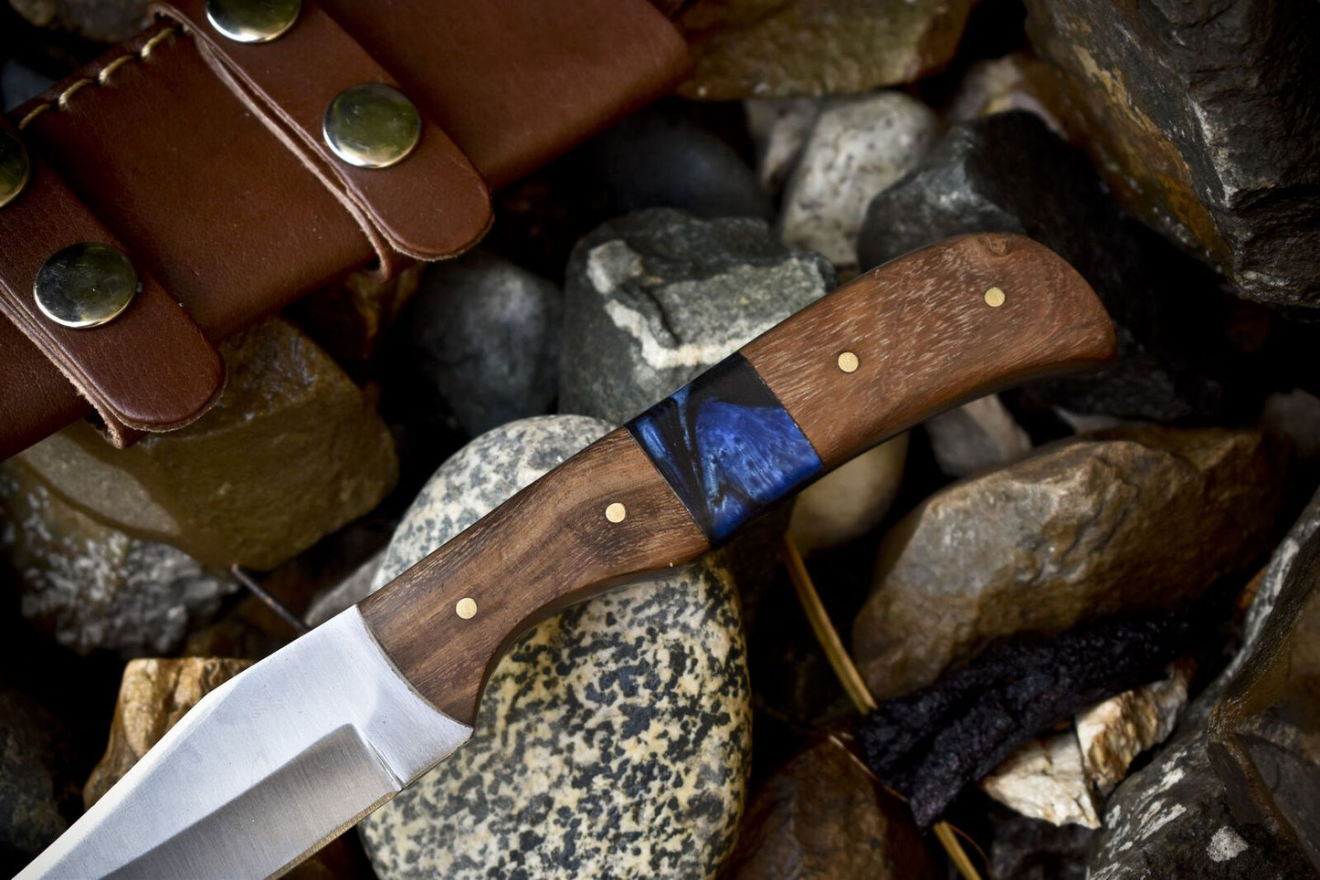 8" AUS-8 Steel Skinner Knife – Mixed Material Handle, Leather Sheath, Fishing Collectible