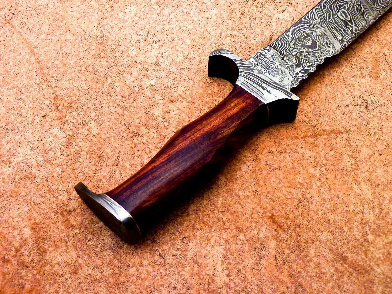 15.5" Handmade Damascus Bowie Knife – Hardwood Handle & Damascus Bolster