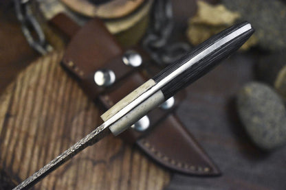 Twist Damascus Skinner Knife with Hardwood Handle – Handmade Fishing and Hunting Blade