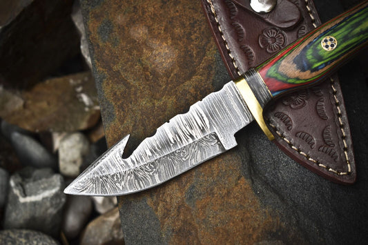 Handmade 8 Inch Damascus Skinner Knife with Gut Hook and Twist Pattern Blade – Hard Wood Handle EDC Knife