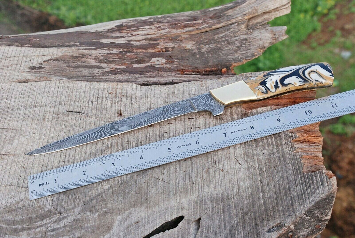 Hand Forged Fillet Knife Damascus Fillet Knife with Resin & Brass Handle